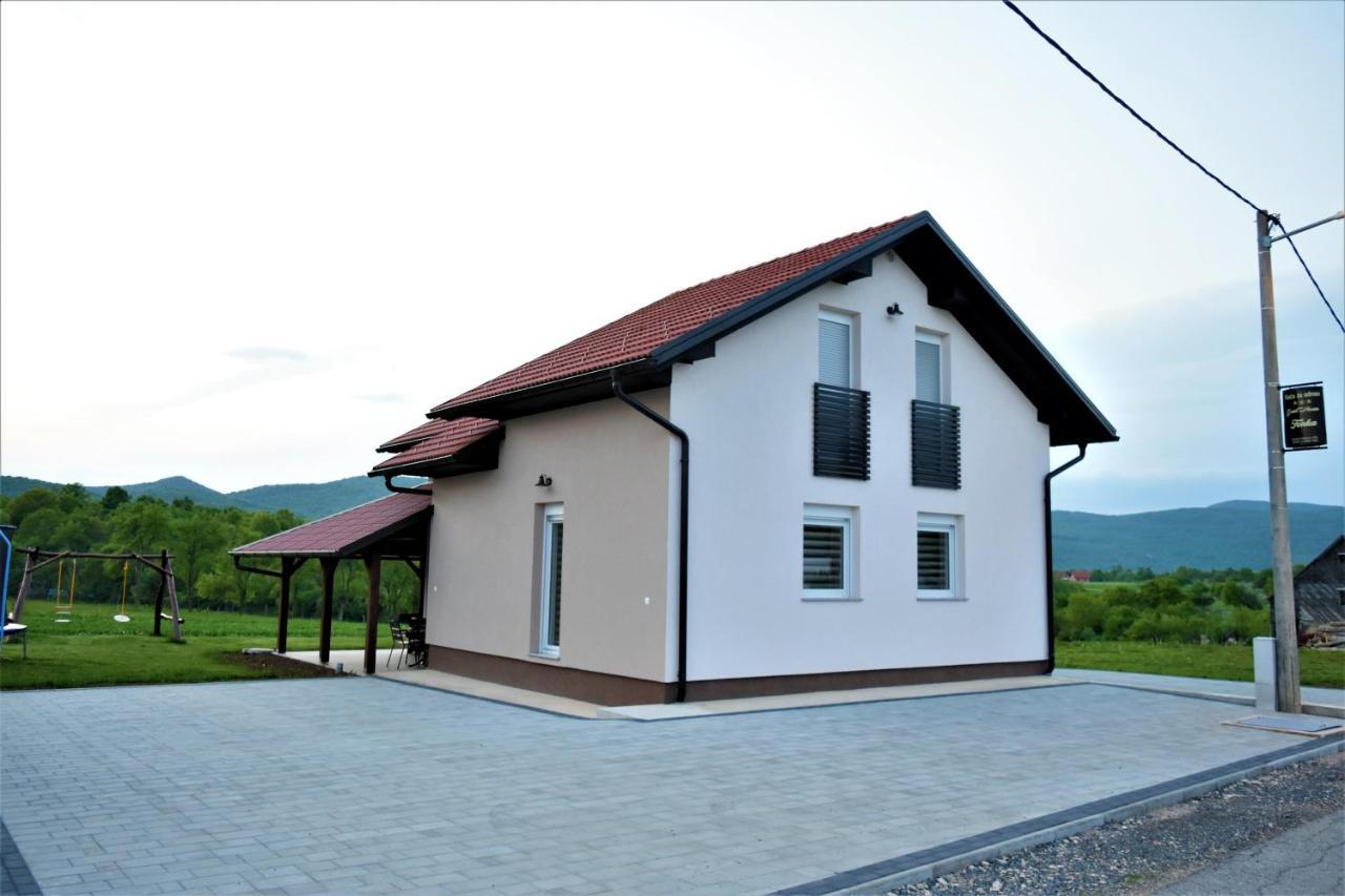 Guest House Tonka Otočac Buitenkant foto